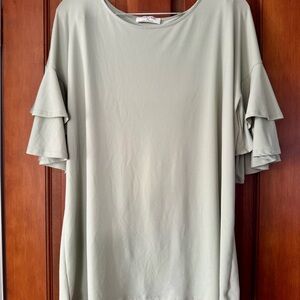 Zenana Outfitters Light Green Ruffle Sleeve Blouse Women’s Size XL